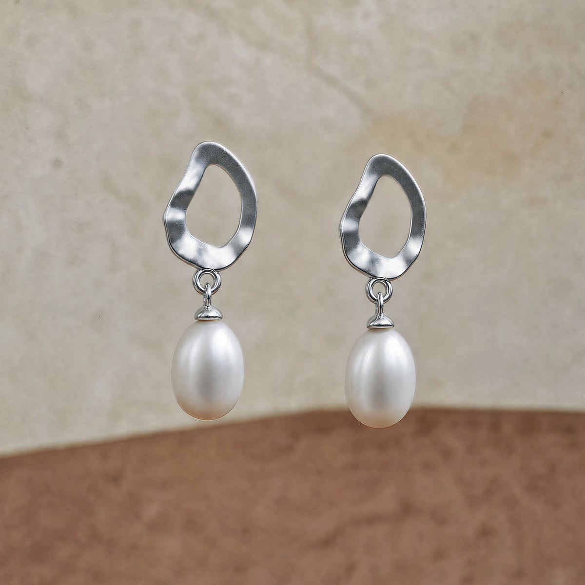 Echo Form sterling silver freshwater pearl earrings