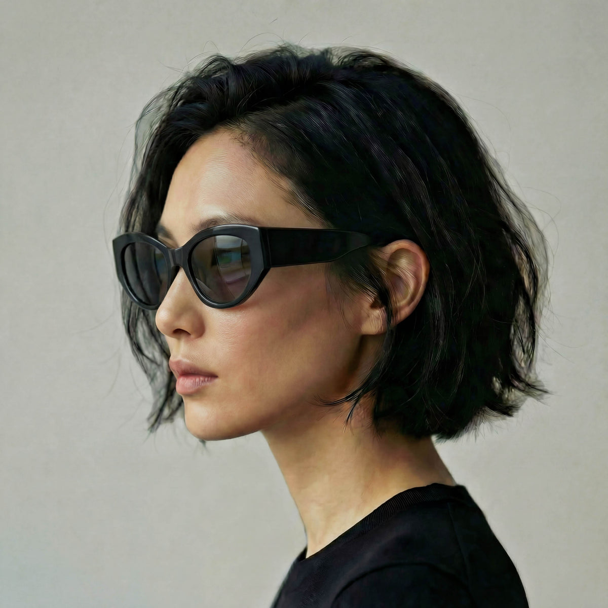 Model wearing Lost Hour sunglasses